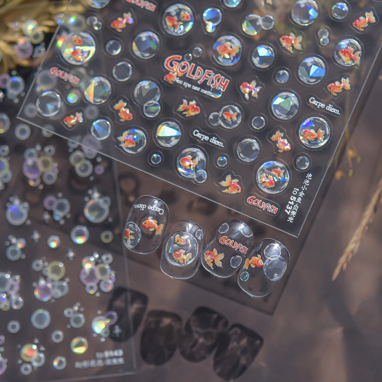 Pegatinas 5D transparentes y coloridas para uñas Starburst, accesorios para decoración de uñas, pegatinas 5D de pez dorado de dibujos animados, prensa en las uñas