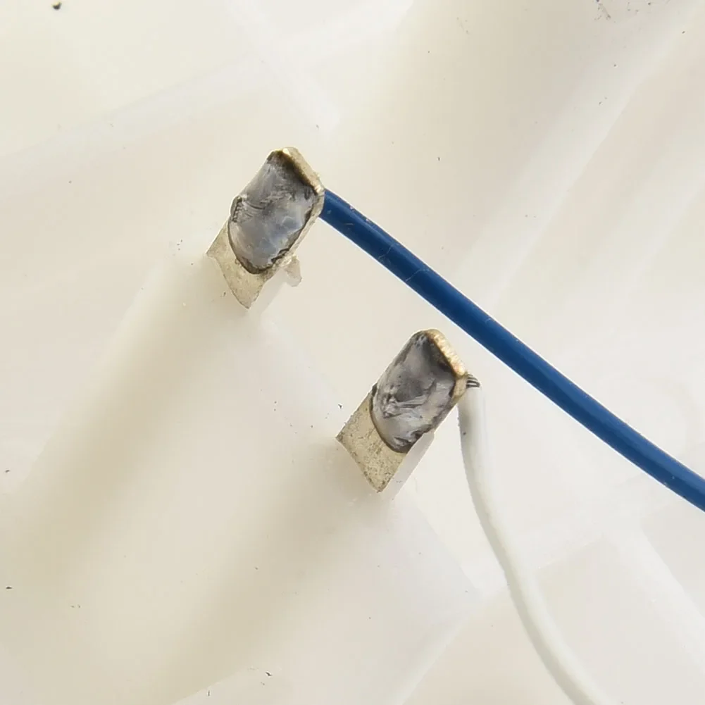 

Fuel Level Sensor For Nissan X-Trail For Infiniti 02-07 25060-8H31B 25060-8H311 White Plastic And Metal Car Accessories