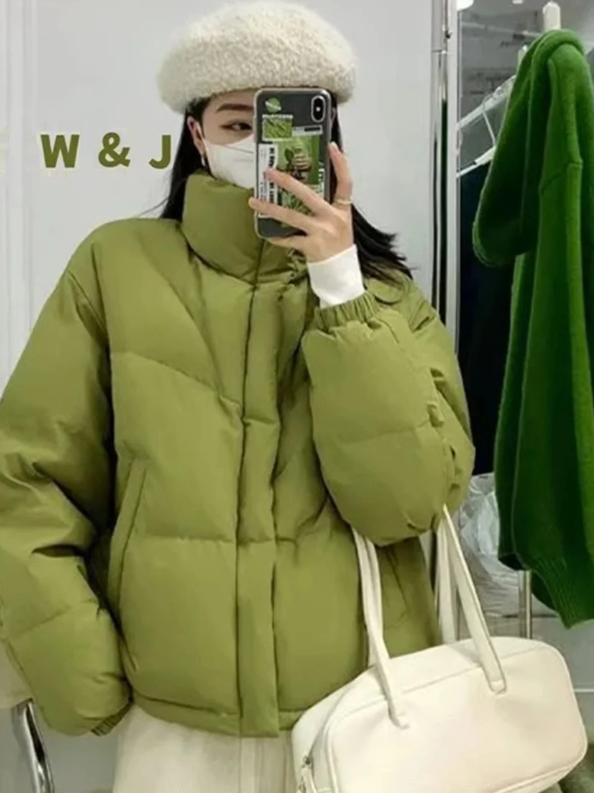 

Fashionable Short Bread Style Jacket Women's Winter Loose Fit Korean Version Coat Stylish Trendy Compact Size 2025 New Arrival