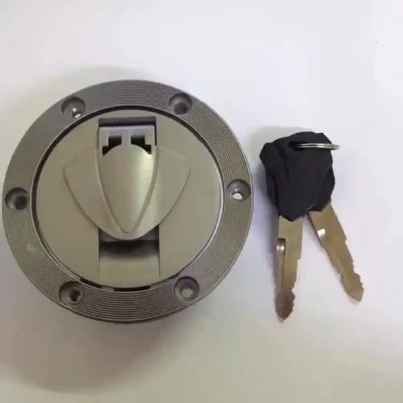 Для KEEWAY RKS RKV RKX STELS пламя Benelli TNT25 TNT250 TNT300 TNT600 BN302 крышка топливного бака мотоцикла замок крышки бензобака Для KEEWAY RKS RKV RKX STELS пламя Benelli TNT25 TNT250 TNT300 TNT600 BN302 крышка топливного бака мотоцикла замок крышки бензобака