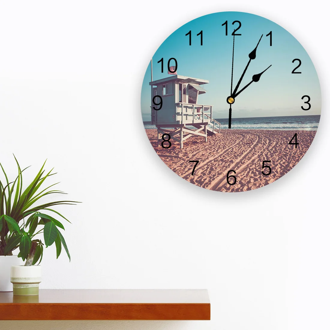 Lifeguard Cabin Beach Sandy Beach Santa Monica Large Wall Clock Dinning Restaurant Cafe Decor Round Wall Clocks Home Decoration