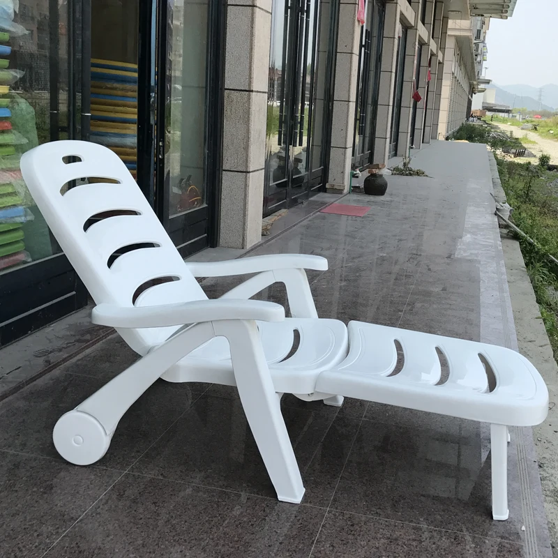 Plastic Comfortable Beach Chair Swimming Pool Tanning Ergonomic Beach Chair Telescopic Recliner Silla Playa Outdoor Furnitures