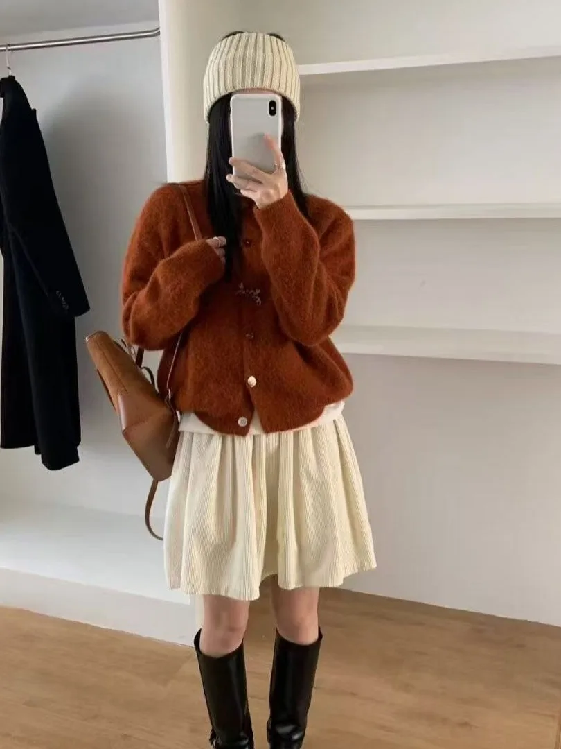 

Korean Sle Simple Elegance Leopard Print Knot Decorative Button Women's Sweater Coat Red Cardigan Youthful Winter...