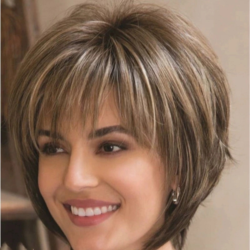 女性のためのフリンジ付き合成レイヤードウィッグ、ショートダークブラウン、ミックスブロンド強調、ピクシーカット、自然な髪の交換