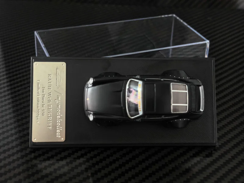 予約注文-モデルコレクト-1-64-rwb-930-ブラックダックテールウィング-ダイキャストモデルカー