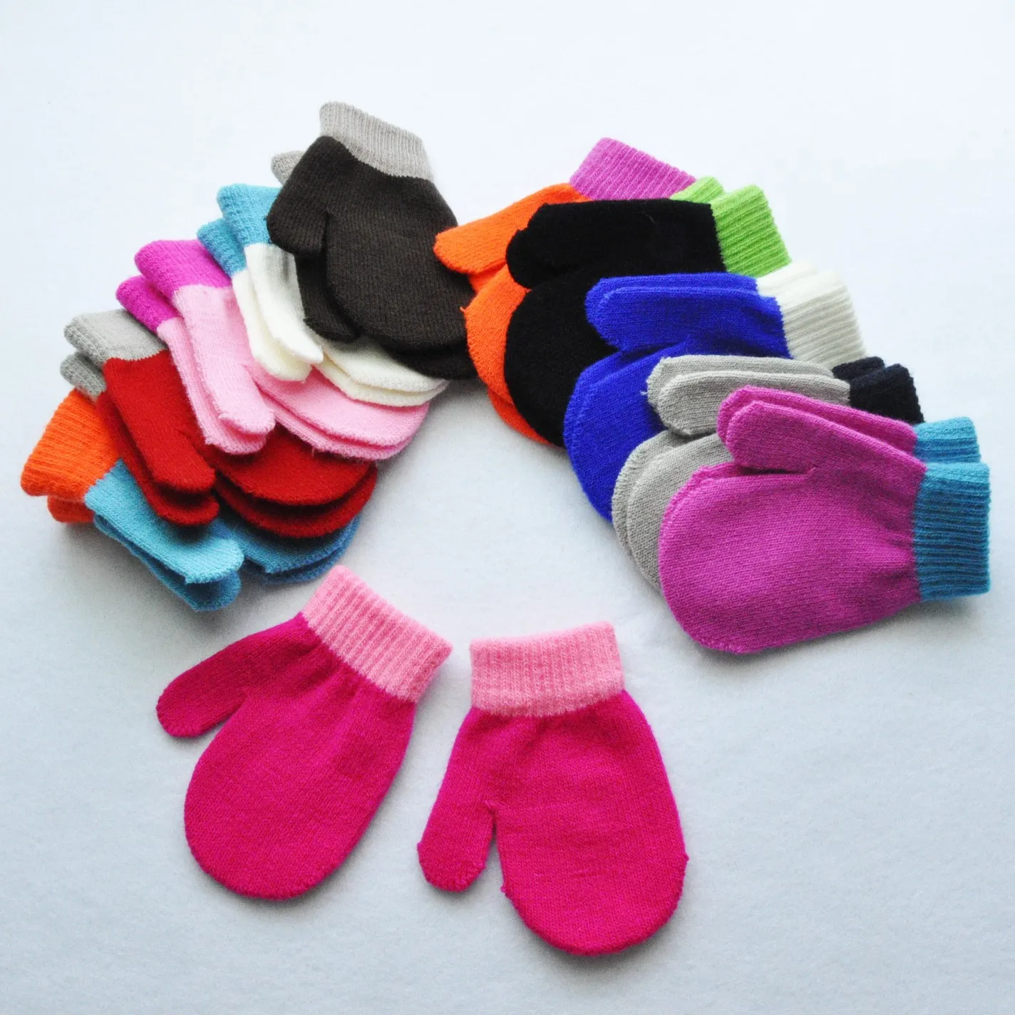 Baby Gloves For 1-4Y Children Winter Warm Patchwork Knitted Mittens Kindergarten Student Full Finger Gloves Knitting Kids Gloves
