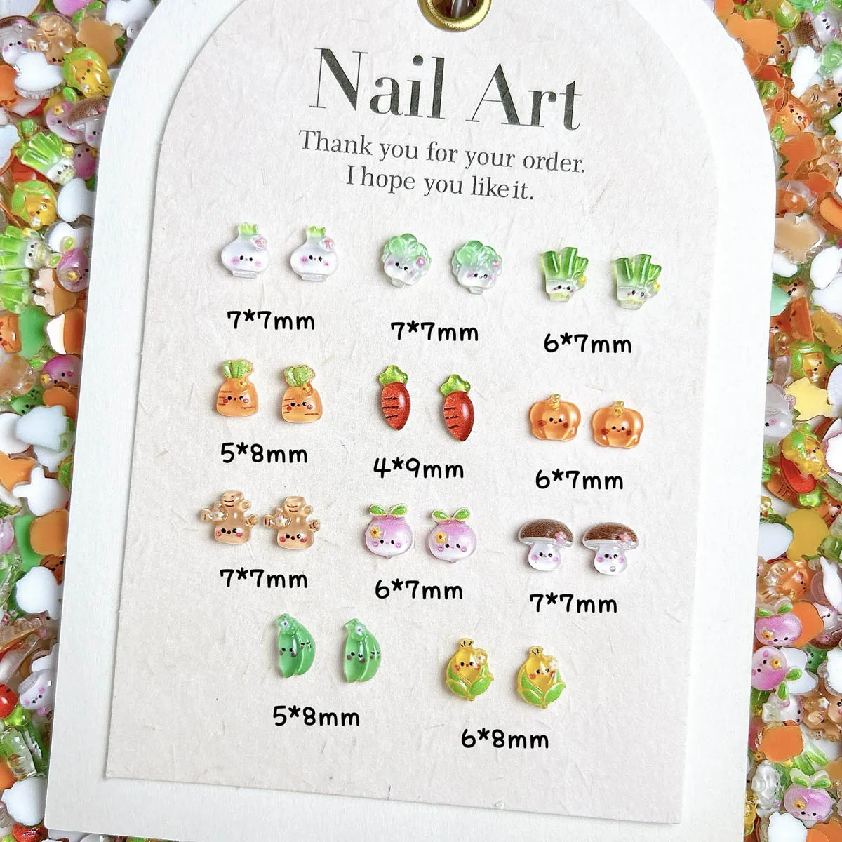 

Novelty Cartoon Smiling Face Vegetable Series Resin Nail Charms Kawaii Funny Ginger Carrot Garlic Corn Nail Art Decorations DIY