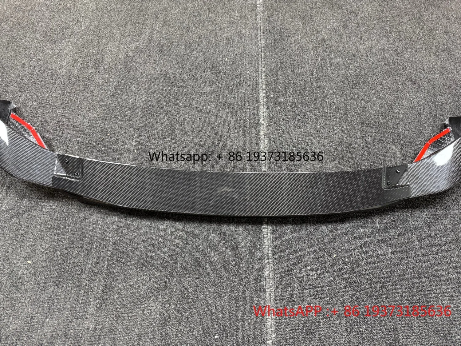 Hochwertiger Auto-Stoßstangentrenner, geeignet für die Frontlippe aus Kohlefaser im Audi R8-Kappenstil