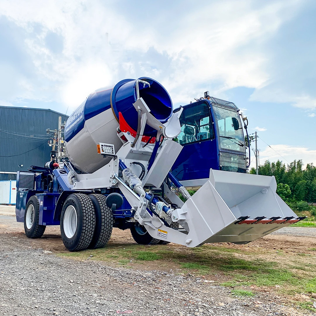 Heavy Duty 3.5m³ / 4.0m³ Mobile Portable Self Loading Concrete Mixer Truck Construction Machinery for Sale Customizable