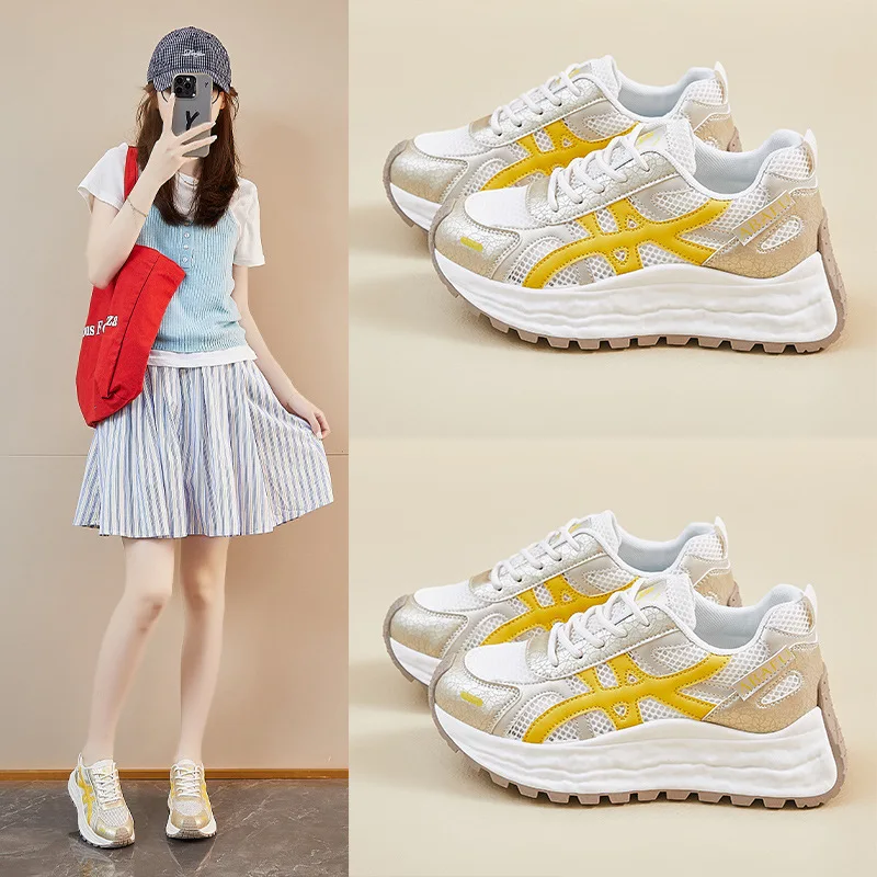 

Новая женская летняя тонкая спортивная обувь с дышащей сеткой, сезонные повседневные легкие кроссовки без шнуровки с мягкой подошвой для девочек