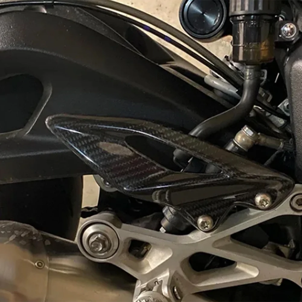 Für Triumph Street Triple 660 765 R RS 2016-2021 2022 2023 2024 Carbon Fiber Motorrad Zubehör Ferse Schutz platten Fußstützen – Detail 1