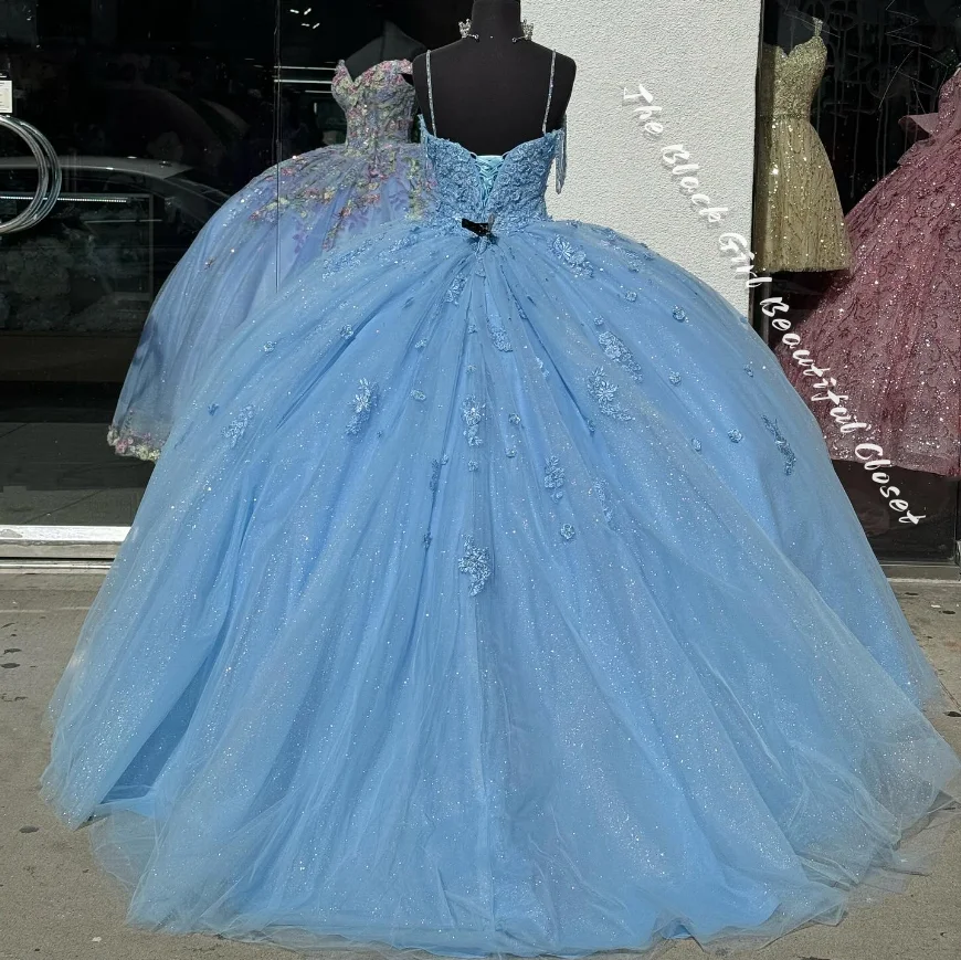 Light Blue Exquisite Prom Dresses Sweet Embroidery Beaded Sequins Party Gowns Exquisite Tulle Fringe 15 Quinceanera Dresses