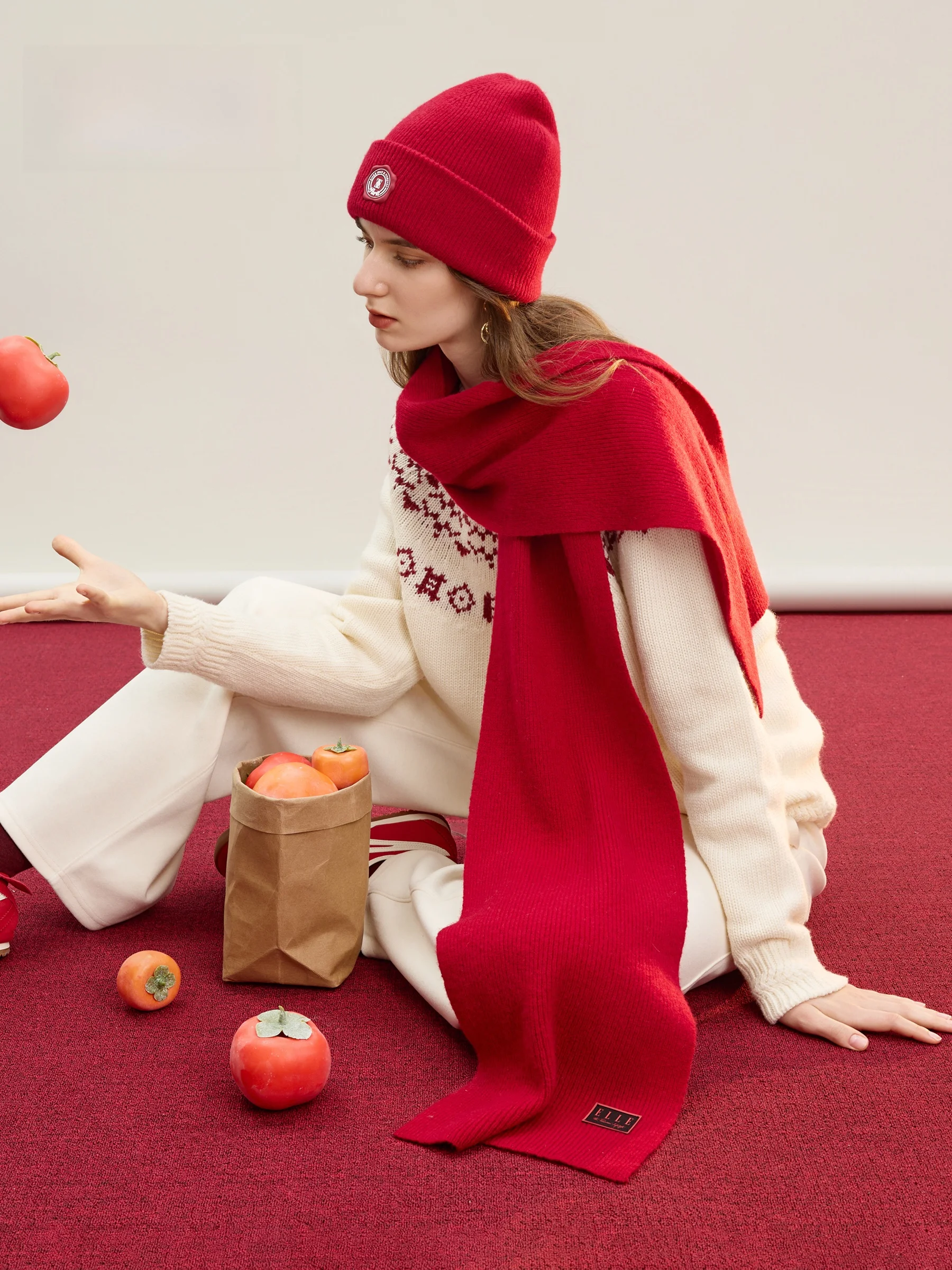 elle00-Echarpe-en-laine-tricotee-pour-femme-chaude-pour-l'automne-et-l'hiver-rouge-style-britannique-rectangulaire-coffret-cadeau-nouvel-an