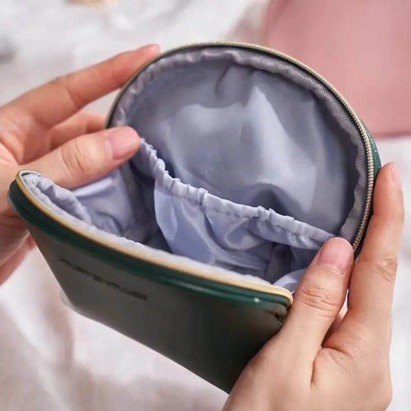 

Portable Lipstick Bag Women's PU Leather Makeup Pouch Small Waterproof Cosmetic Bag Travel Mini Makeup Pouch Mini Organizer