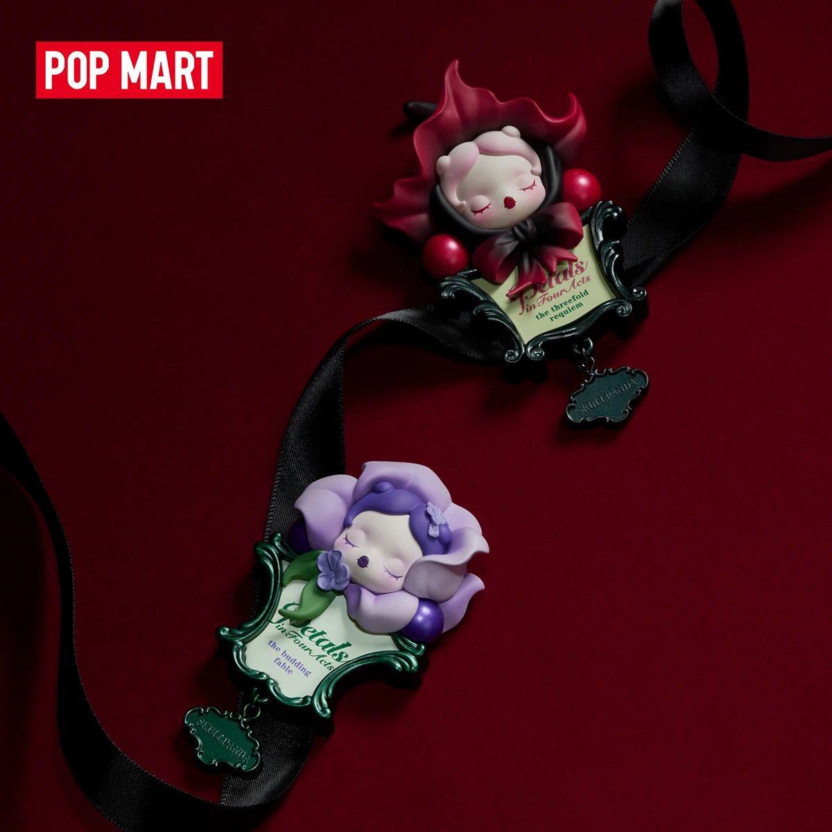 【EU】POP MART SKULLPANDA Petals in Four Acts Serie Kühlschrankmagnet Blindbox 1 Stk./6 Stk. Blindbox Sammelfigur Süßes Geschenk