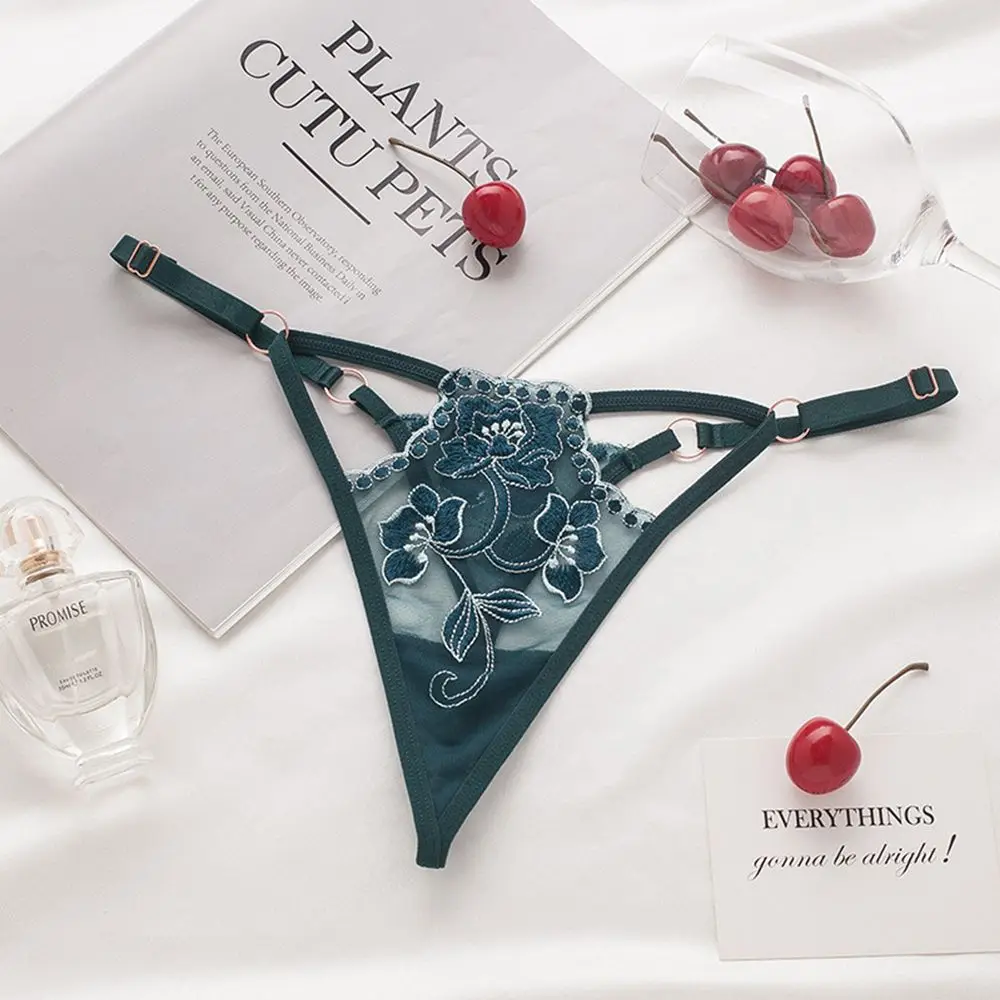 

Color Charming Intimates Girls Low waist Cotton Crotch Seamless Briefs Lace Bow Panties Ladies Bandage Thongs Women T-back