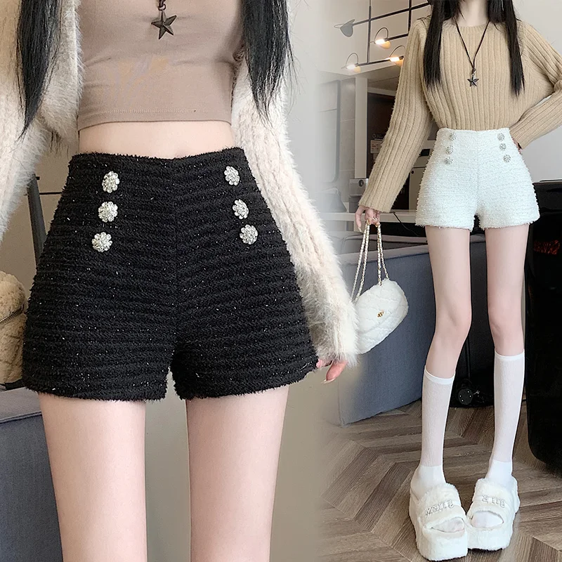 

White Fragrant Wind Woolen Shorts for Women's Winter Thickened New High Waist Casual Versatile Slimming Outwear