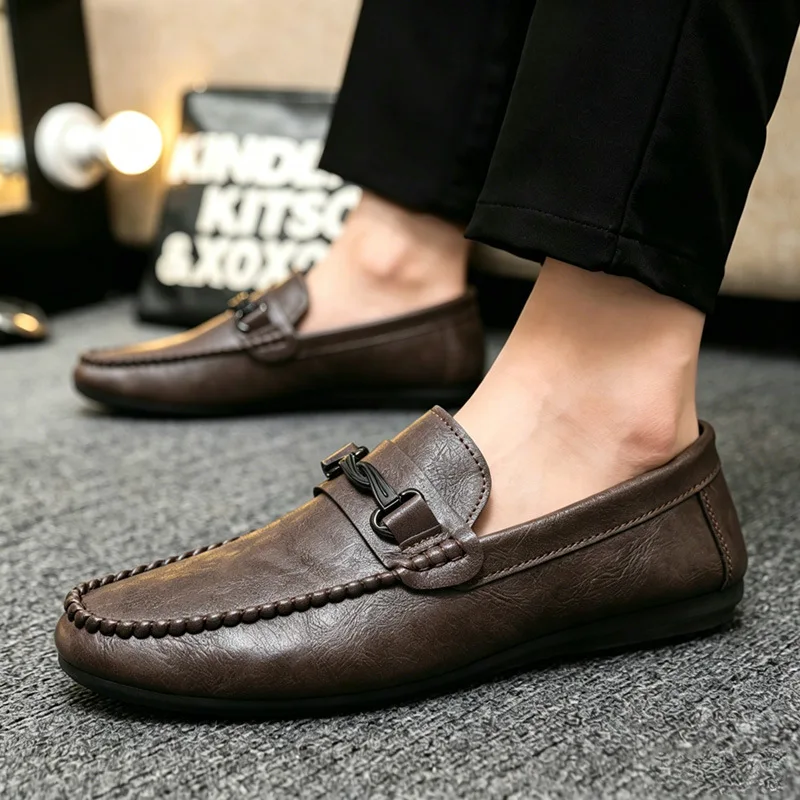Hot selling men's lazy shoes anti slip men's driving shoes spring autumn male single shoes