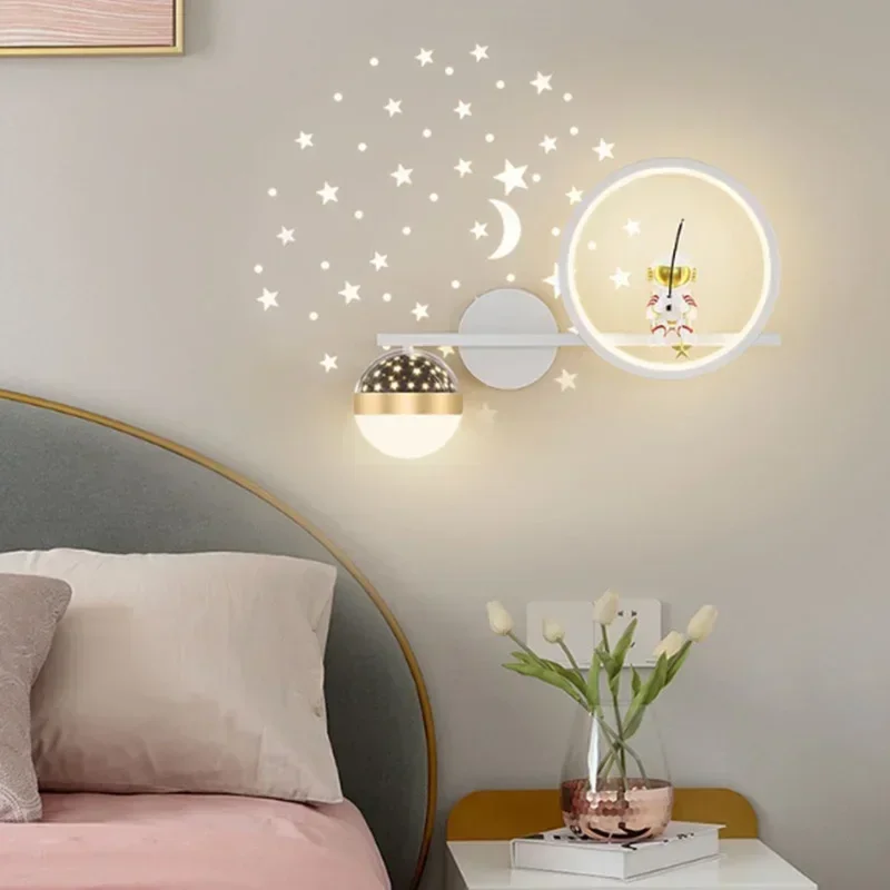 Children\'s Living Room Wall Lamp Star Astronaut Projector Wall Light For Kid\'s Bedroom Bedside Home Indoor Lighting