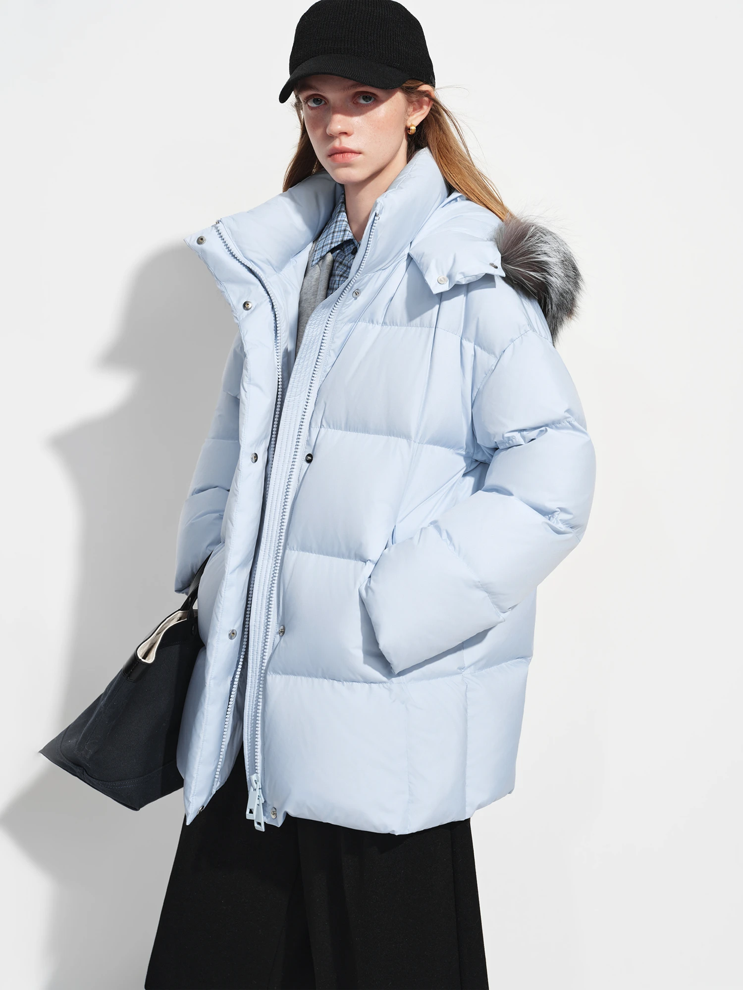 FSLE 2025 شتاء جديد المرأة الثعلب الفراء طوق طويل أسفل معطف سميكة مقنعين الدافئة سترة منفوخة الشتاء ملابس خارجية معطف غير رسمي