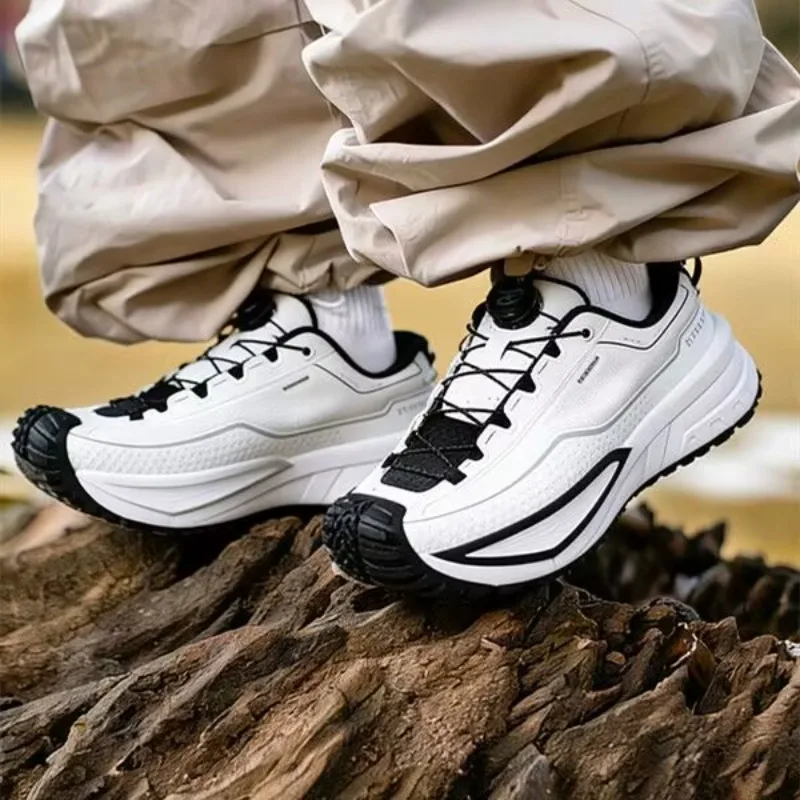

2026 New Breathable And Non Slip Men's Hiking And Mountaineering Shoes Lightweight And Comfortable Couple Sports Running Shoes