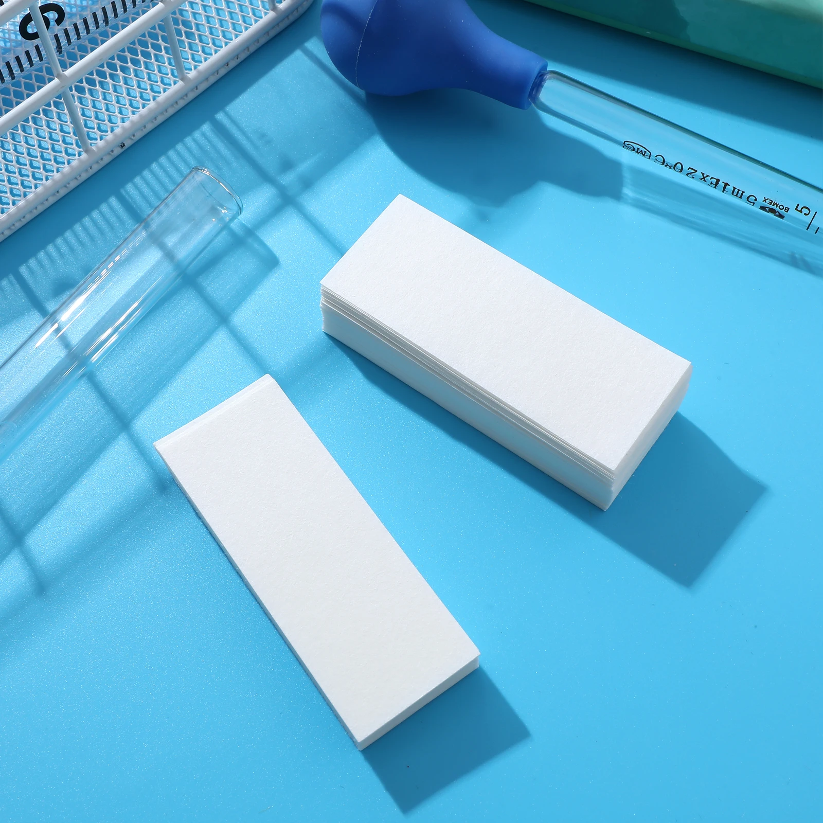 

200 Pcs Filter Paper Test Strips Experiment Consumable Lab Cleaning Dust Removal Chromatography Teaching Equipment