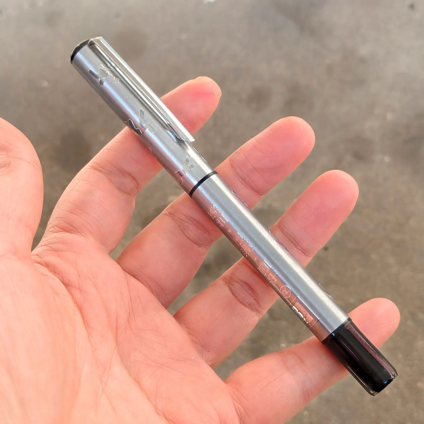 

Rare 1990s Stock Vintage YUNSHAN Fountain pens Writing Office Collection Stationery Clearance For Sale.