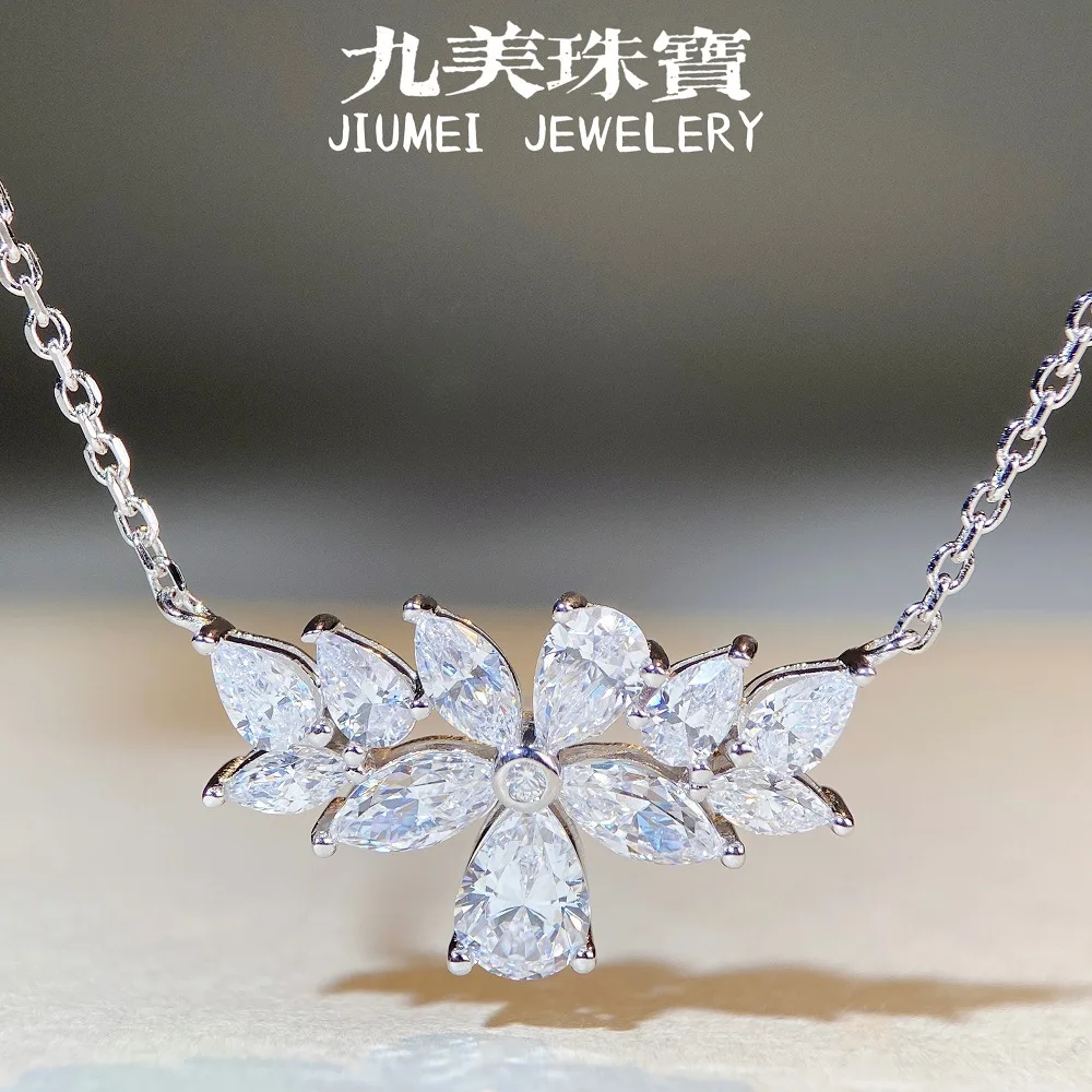 

PT950 Platinum Wheat Ear Necklace for Women - Collar Chain with Round Eye-shaped Drops - Versatile Chain