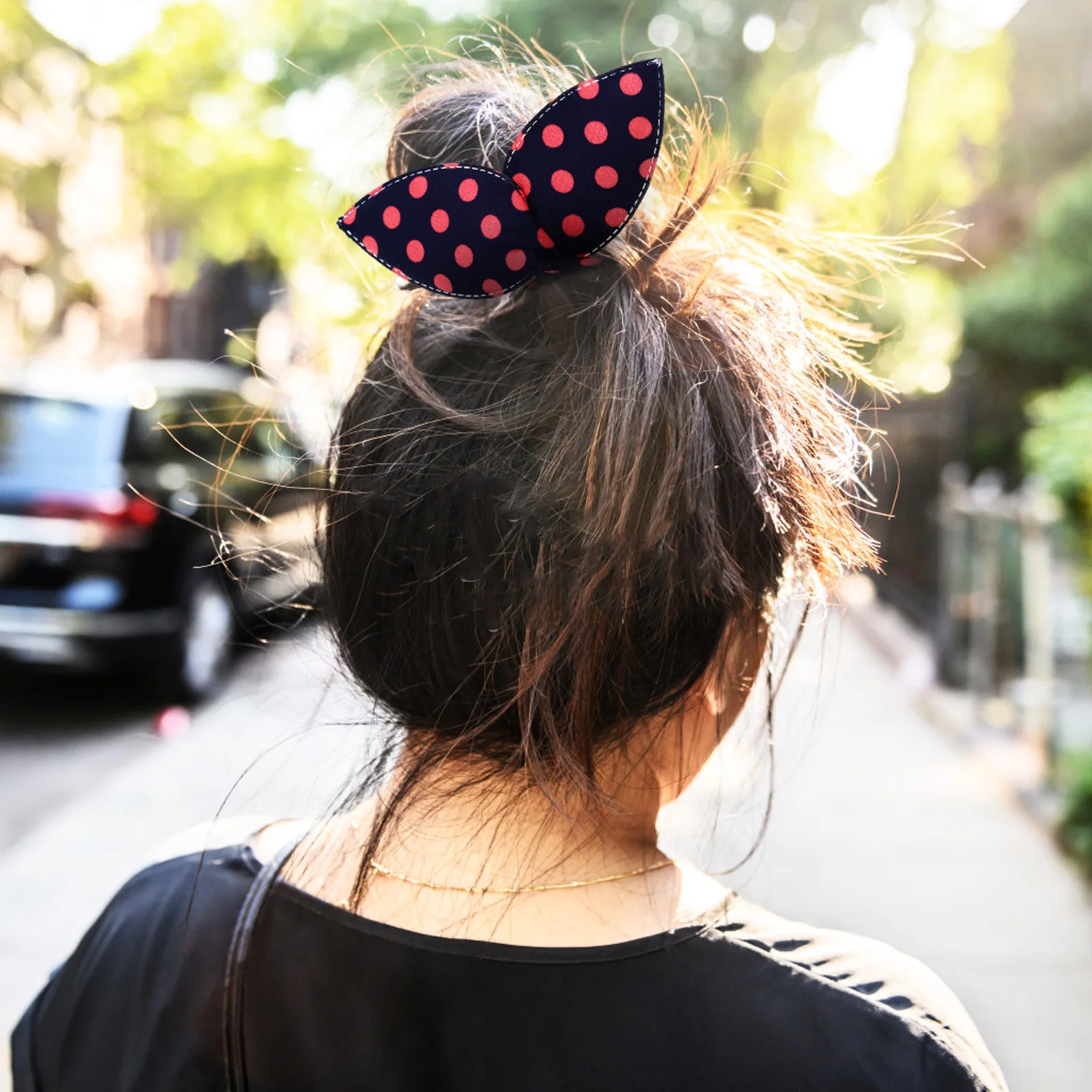 

4Pcs Hair Bun Roller Strong Hold Quick Style Bun Maker for Thin Or Thick Hair Lazy Updo Hairstyle Tool for Women