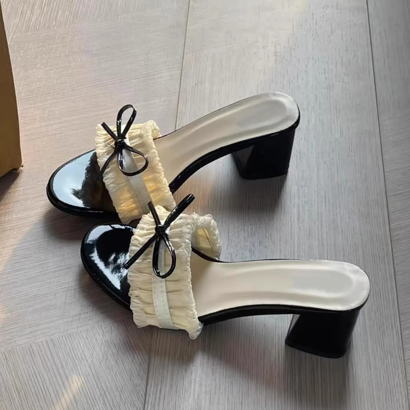 New Summer Arrival Pleaed Shoes Open-Toe High Heel Woman Slippers Butterfly-Knot Decora Stiletto Ladies Pumps Design Sexy S