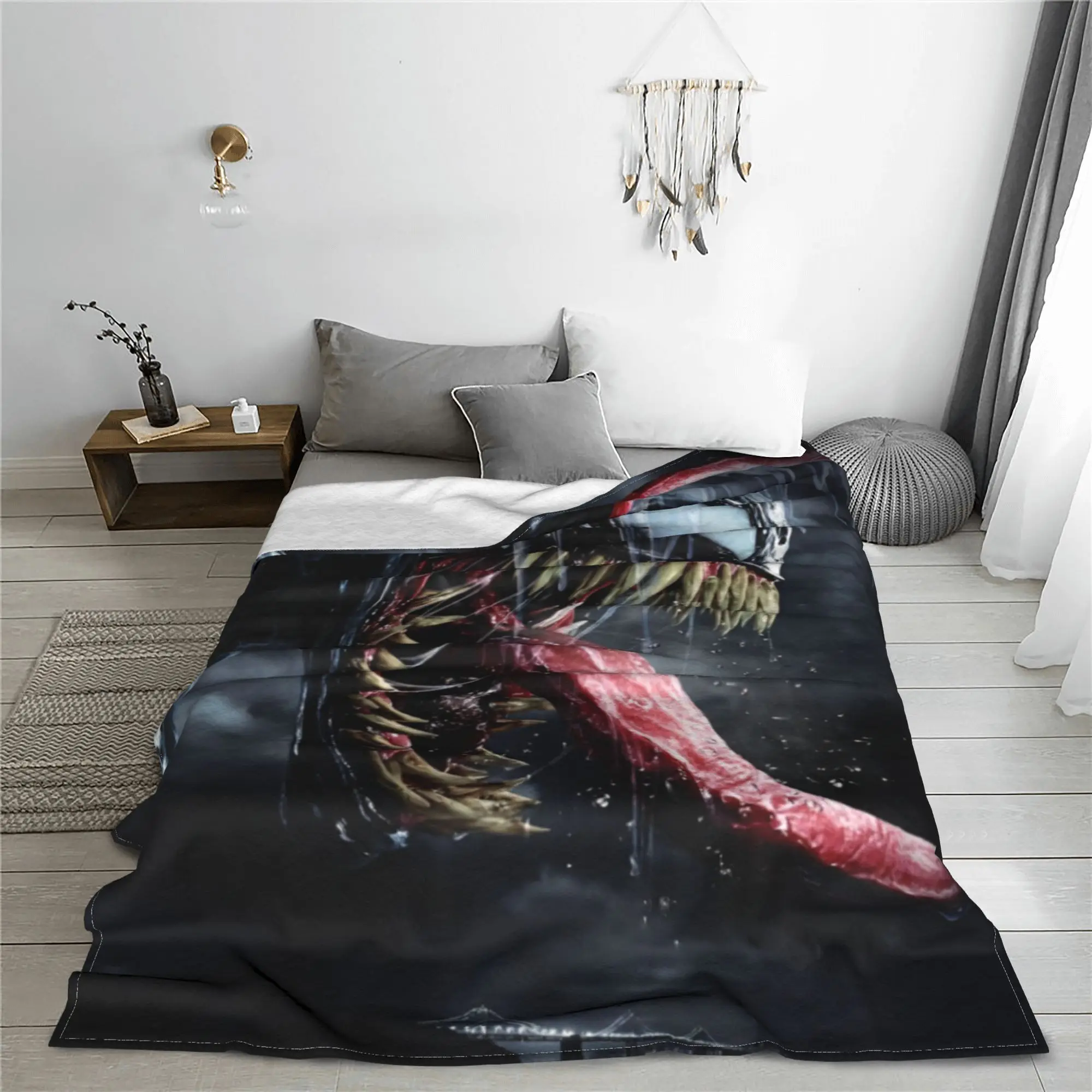 Venom Grin Comic Staring Eyes Wool Blanket Superhero Cool Creative Throw Blankets for Home 150*125cm Plush Thin Quilt Soft