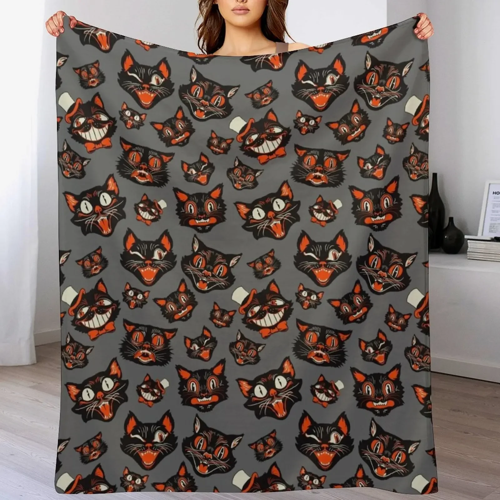 

Retro Vintage Halloween Black Cat Faces Pattern - GRAY Background Throw Blanket Cozy Sofa Blanket for TV Watching Napping