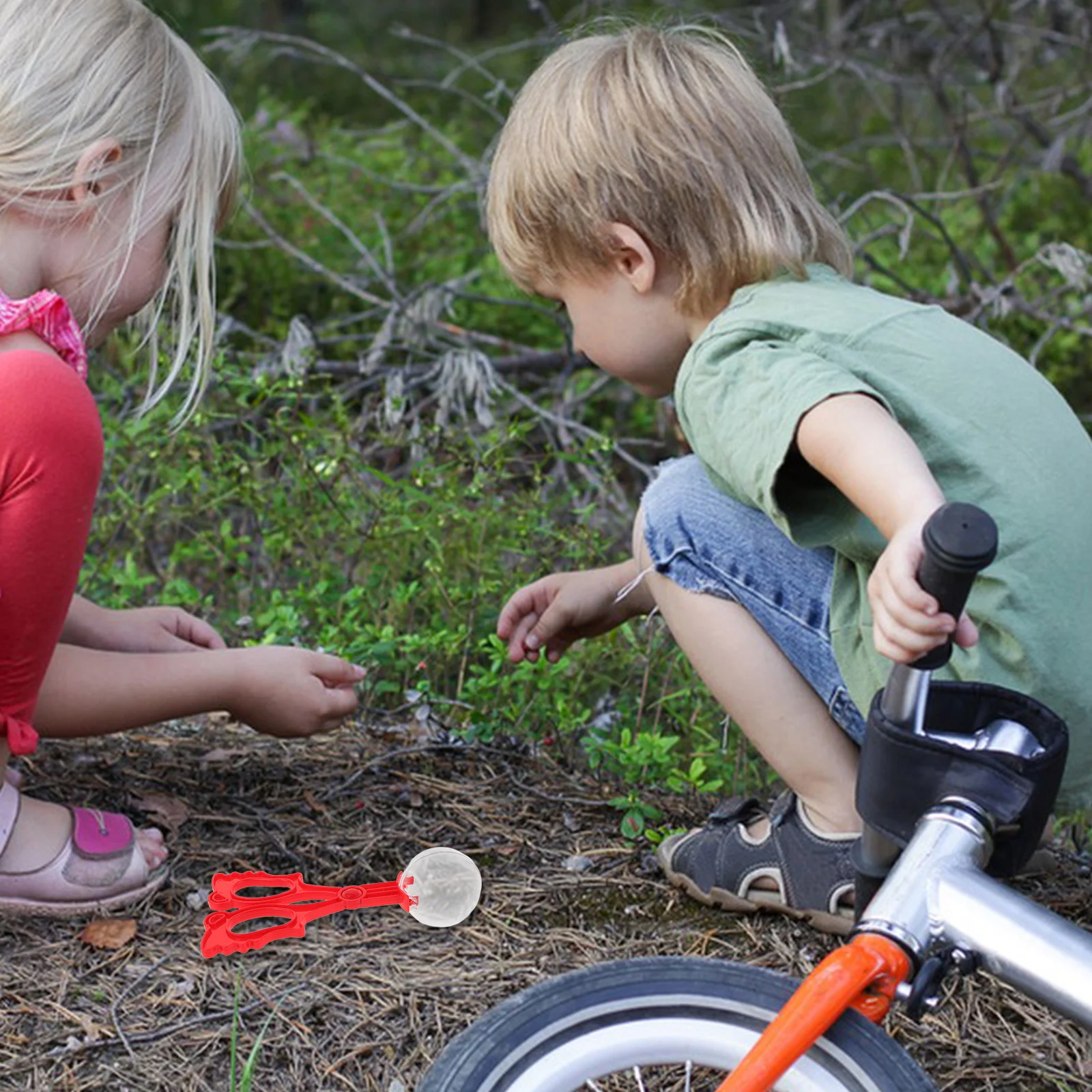 

Insect Catching Claw Tool For Kids Outdoor Exploration Tongs Safe Grip Fine Motor Skills Development Spider