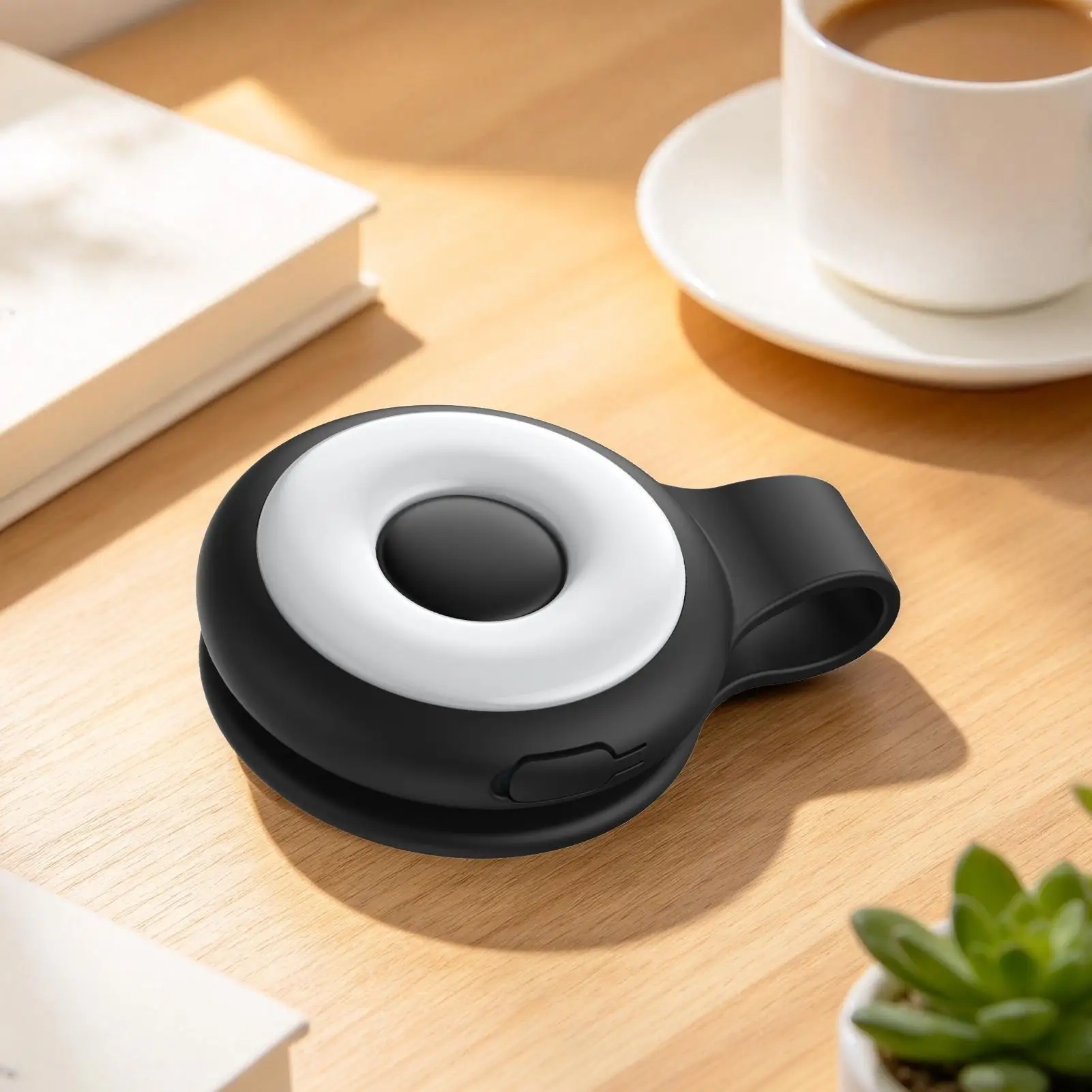 Magnetic Selfie Light Portable Rechargeable Hands-Free Mini Clip On Mini Ring Phone Fill Light For Live Streaming Video Calls