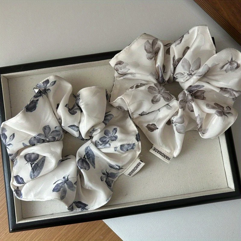 Handgefertigtes Scrunchie-Set aus Stoff, orientalisches Tuschemalerei-Design, weiches elastisches Haargummi für Damen, Haarschmuck für Dutt und Pferdeschwanz