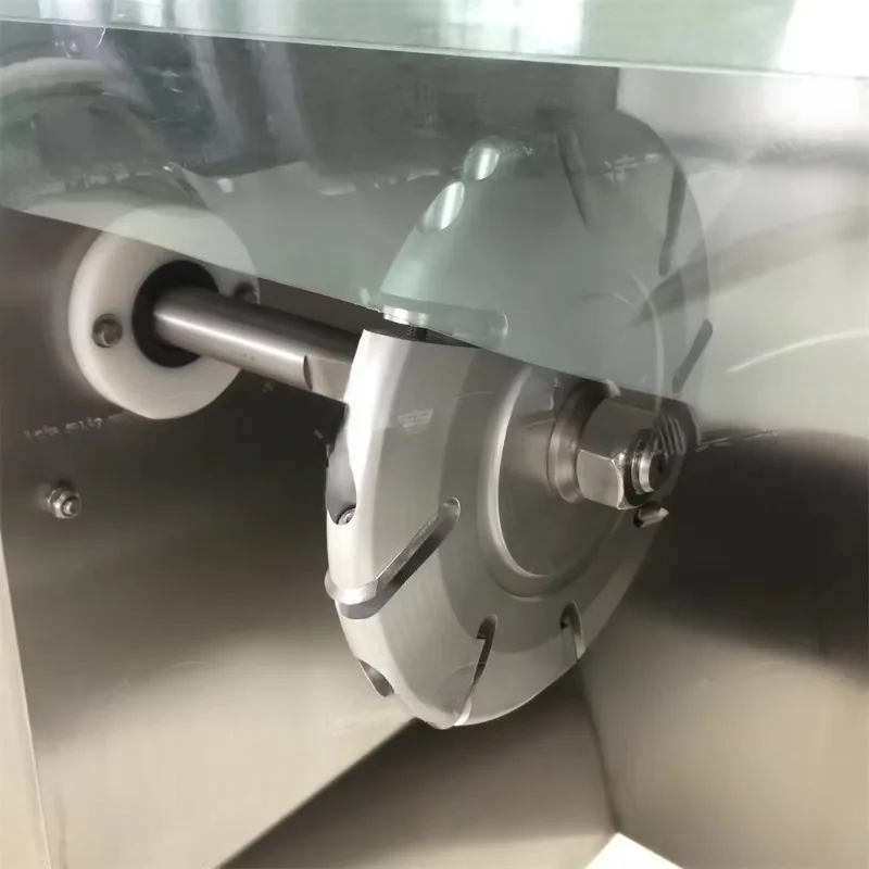 Auto Industry Fish Skin and Bone Removing Machine for Salmon Tuna