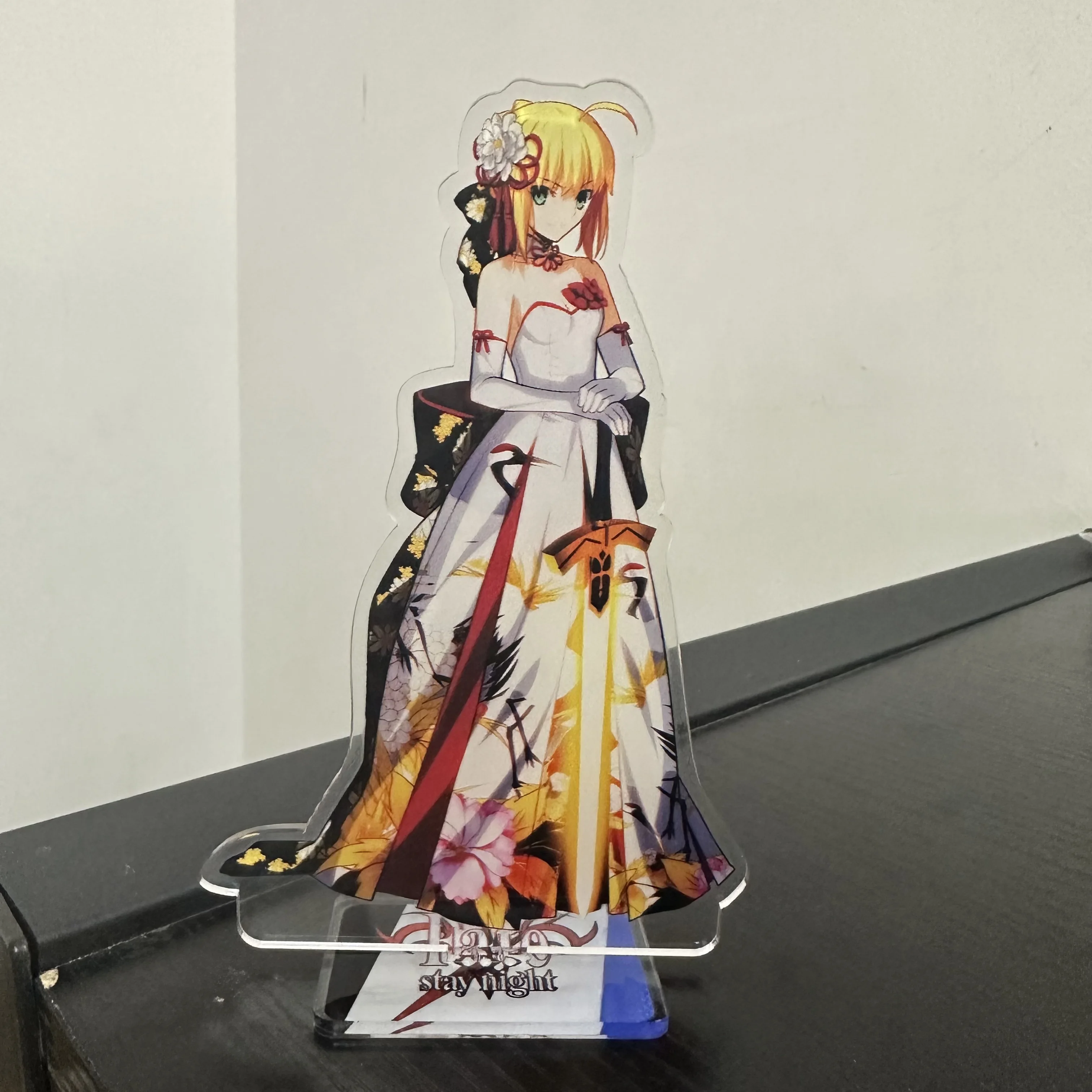 Hot Game Fate Stay Night Figures Acher Gilgamesh Altria Pendragon Cosplay Acrylic Stand Model Plate Desk Decor Standing Sign