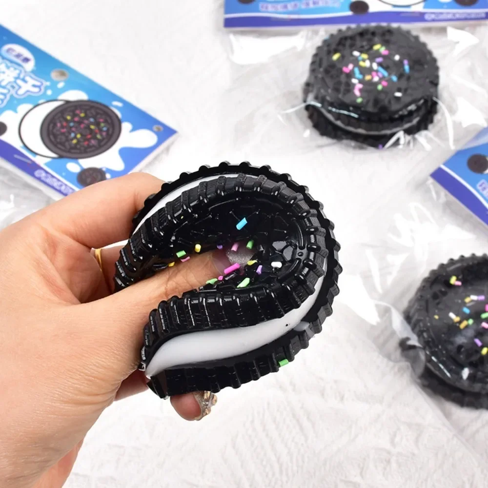 Stress Relieving Wet Soft Toy. Creative Biscuit Cake Super Soft Extrusion Toy. Sandwich Biscuit Pressure-resistant Gadget.