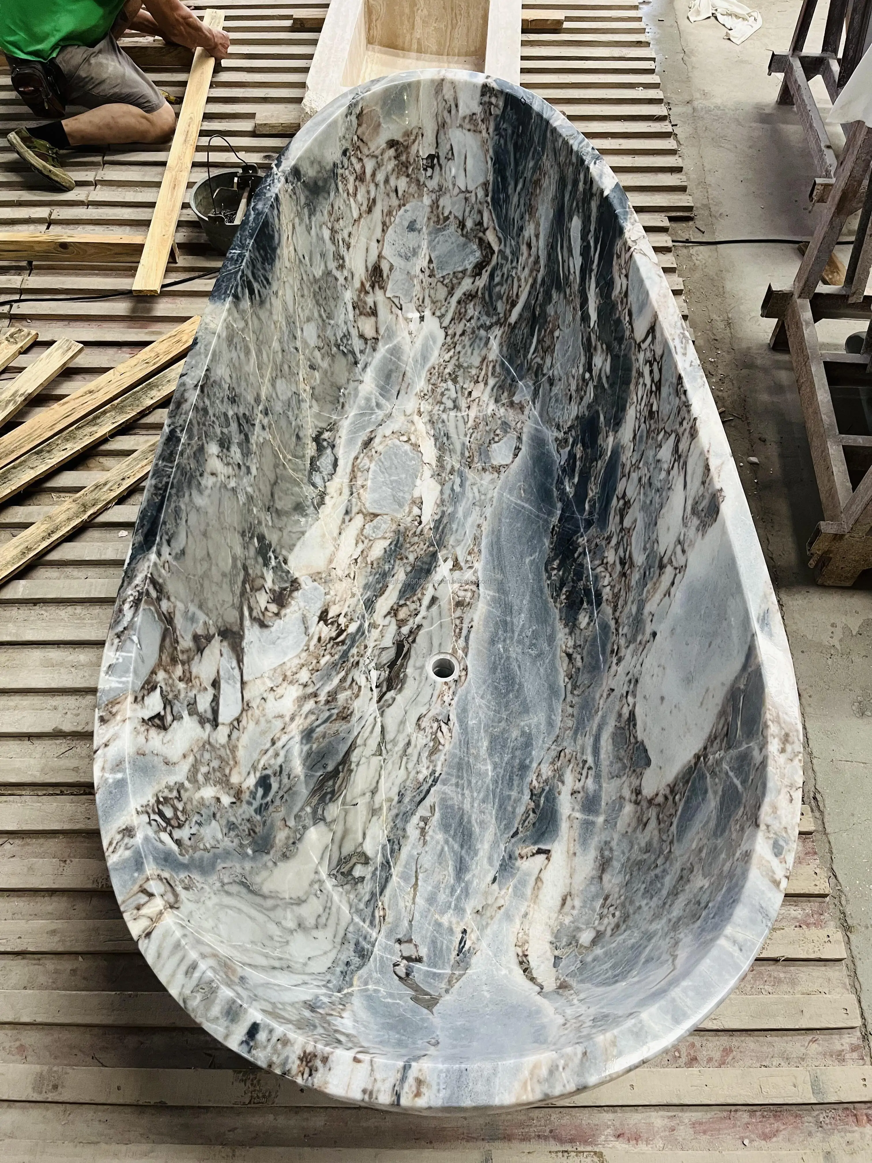 Natural Blue Ocean Storm Marble Bath Tub Soaking Bathtub Elephant White Marble Bathroom Bathtub Modern