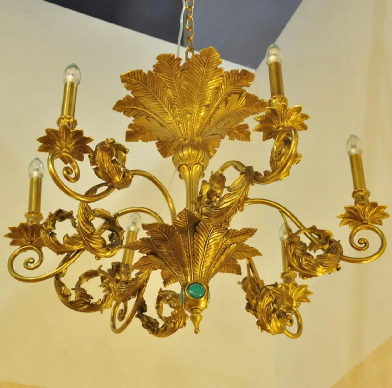 

French chandelier villa lamp Baroque handmade brass heavy industry beautifully carved