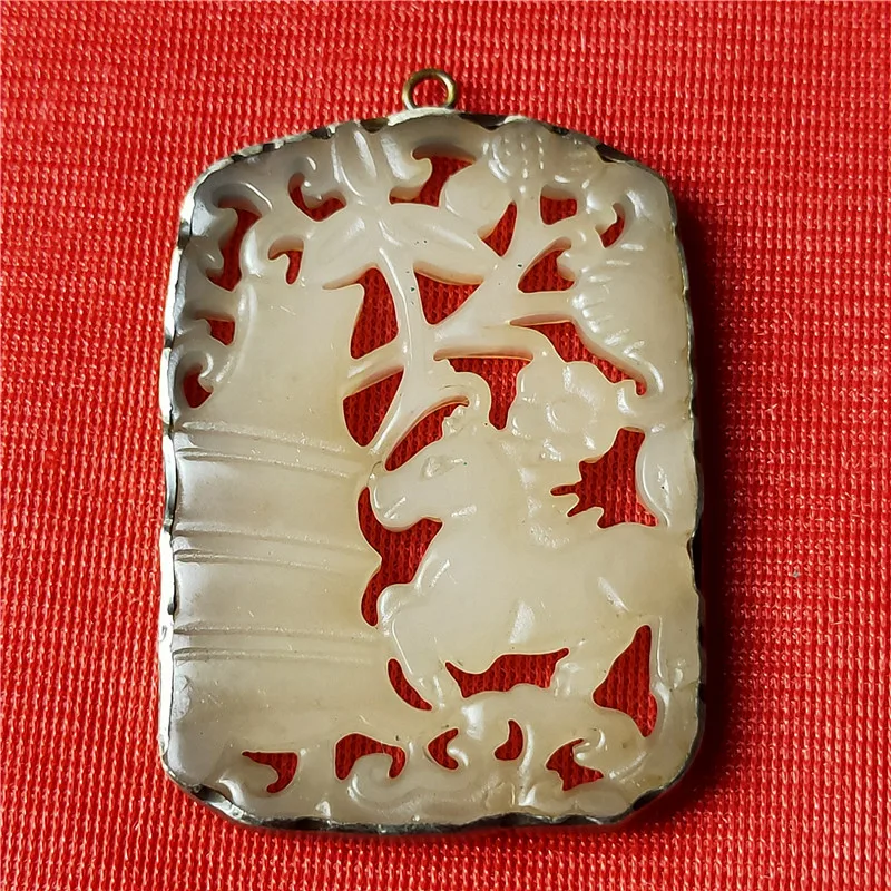 Handicrafts: Old Silver Baoyu Hollow Horse to Success White Jade Brand Baojiang