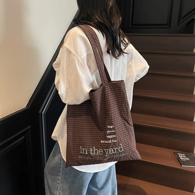 

​2025 3D Letter Embroidery Tote Bag Minimalist Large Capacity Shoulder Bag for Women Student Bubble Design Casual Purse​