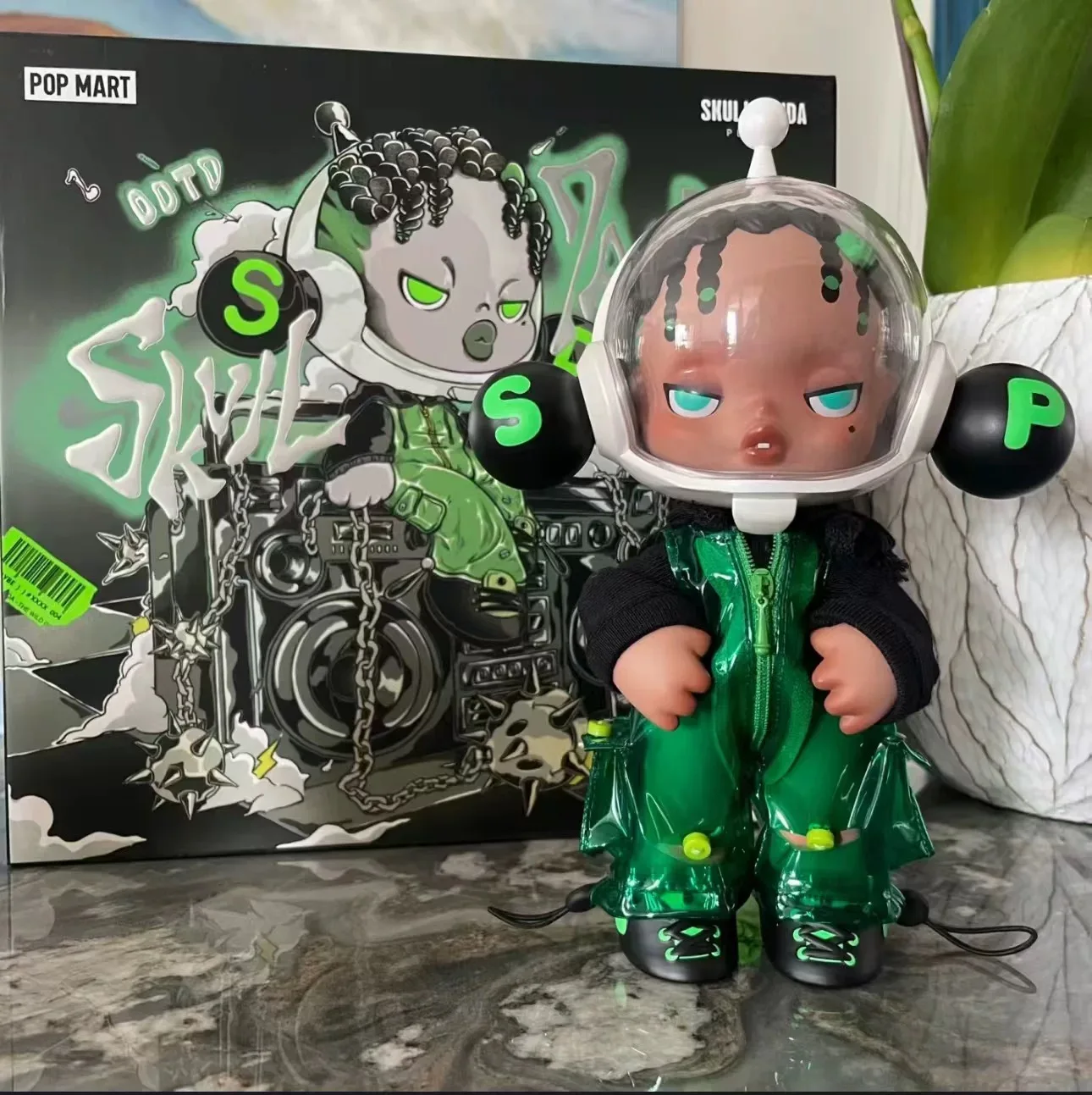 PopMart Genuine Limited Edition SKULLPANDA X CROCS OOTD Series 