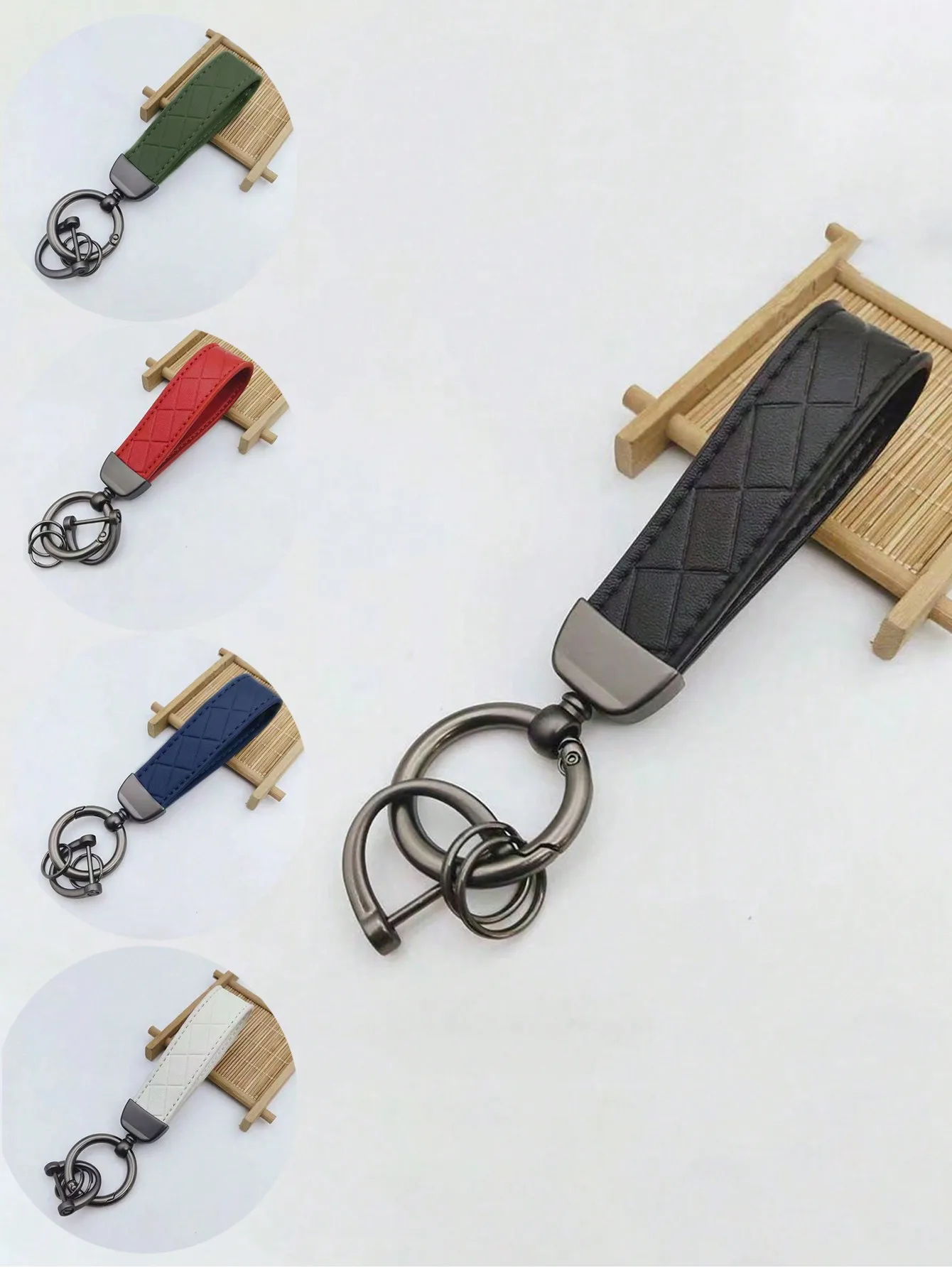 1Pc Keychain, Trendy Embossed PU Leather Key Buckle, Business Style Key Pendant For Men And Women, Textured Hand Strap Key Chain