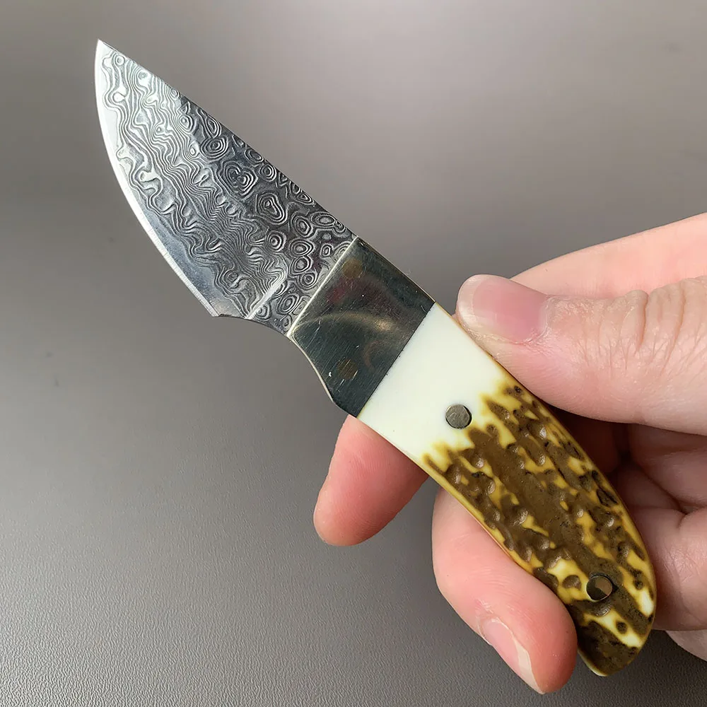 Damascus Steel Sharp Mini Fixed Blade Knife EDC Deer Horn Imitation Handle Outdoor Camping Pocket Knives With Leather Case