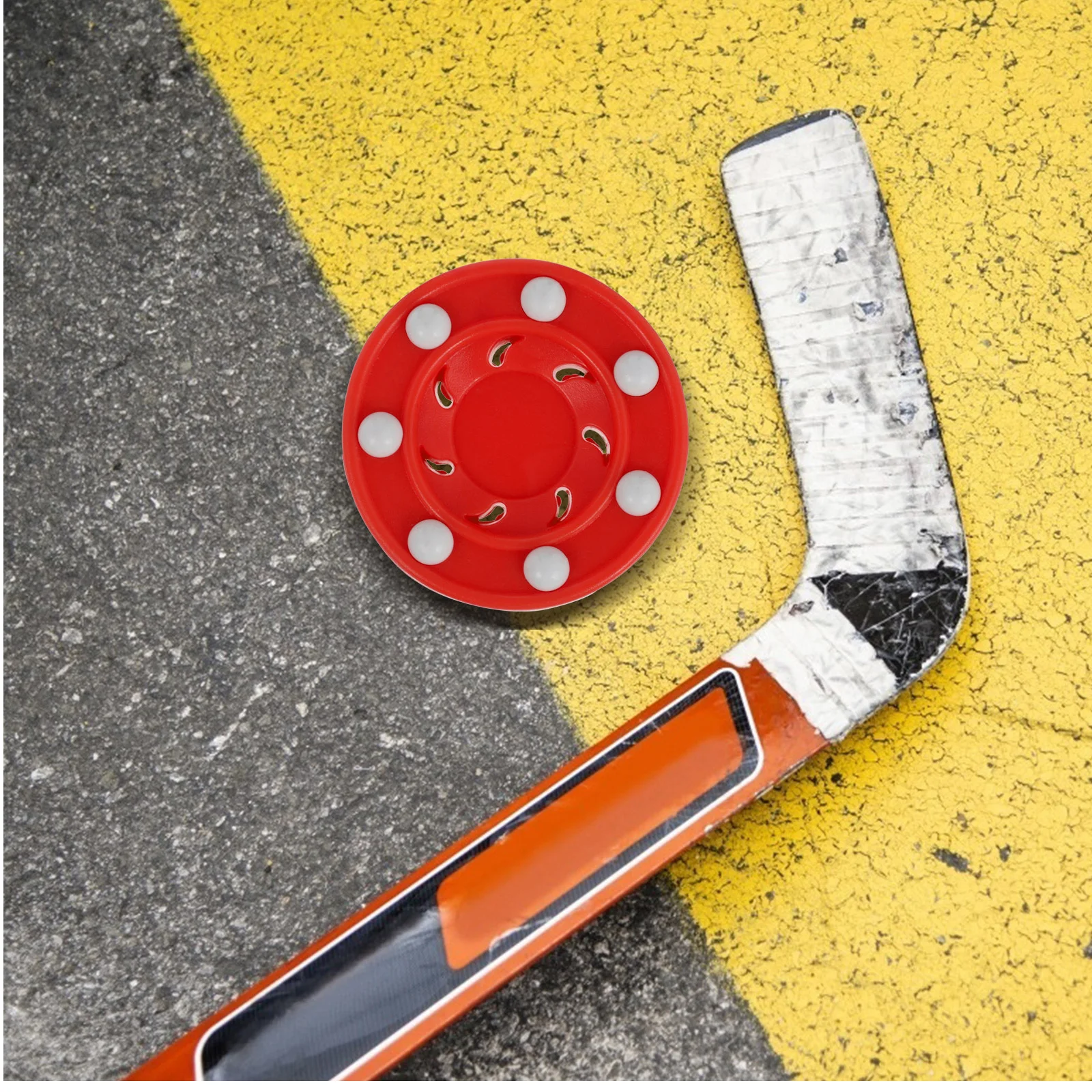 アイスホッケーパック プラスチック製トレーニングパック 細かい仕上がり 優れた弾力性 滑らかな表面 屋内屋外ゲーム ホッケーパック