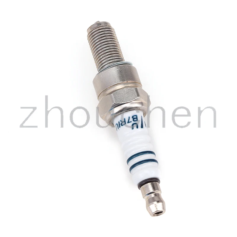 2pcs/lot Motorcycle Iridium Spark Plug D8TC for DR8EA D8EA DR8EIX DR8EGP DPR8EA-9 DPR8EIX-9 IX24 X24ESR-U HG22 X24ESZU9 R6G A6GC