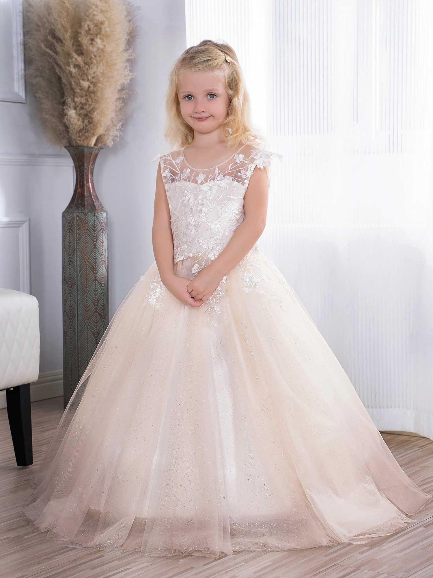 BABYONLINE Flower Girl Dress con gonna in Tulle di pizzo Bow Princess Wedding Party Dress for Elegant Child Christmas Gift comunione