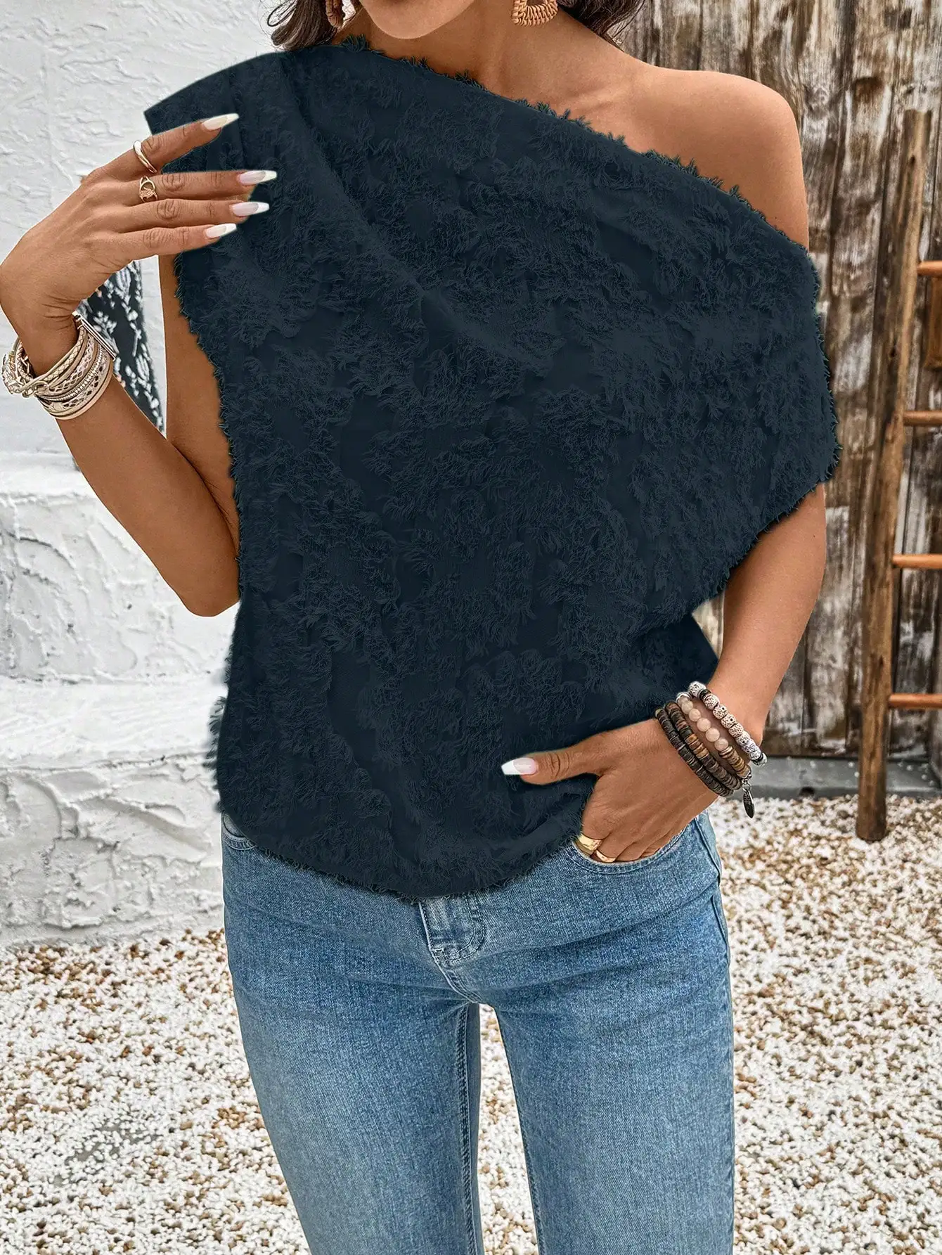 

Текстурированная асимметричная свободная повседневная блузка для женщин