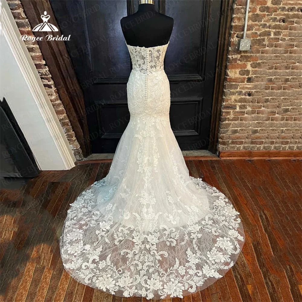 Romantic 2024 Mermaid Wedding Dress Special Lace Applique Sweetheart Sleeveless Open Back With Sweep Train Bridal Gowns